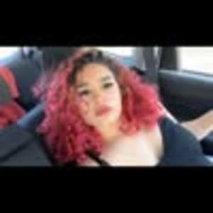 Meet your Posher, Adrianna